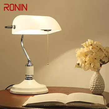 Классическая простая настольная лампа RONIN, креативный белый дизайн, светодиодный Винтажный стеклянный светильник, декор для дома, спальни, кабинета, офисного стола