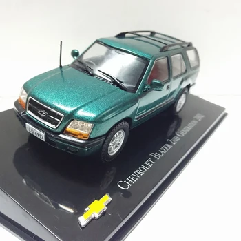 Chevy Blazer 2nd 2002 Имитационная модель легкосплавного автомобиля Статический Сувенир для взрослых, хобби, Металлическая игрушка, Подарочная коллекция, Дисплей