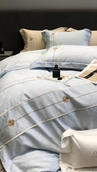 Современная легкая роскошная высококачественная 100-хлопковая атласная светло-голубая простыня, стеганое одеяло, постельное белье